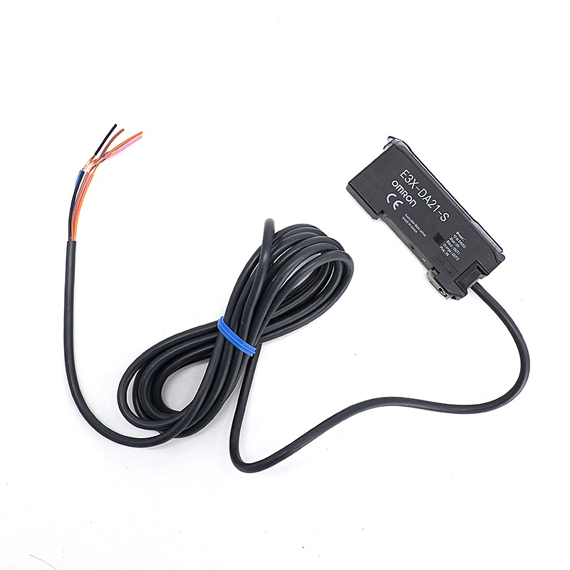 OMRON 欧姆龙 简易光纤放大器 E3X-NAG11 2M