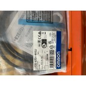 OMRON 欧姆龙 接近传感器 E2E-X7D1-M1GJ 1M BY OMS