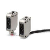OMRON 欧姆龙 不锈钢外壳小型光电传感器 E3ZM-T66