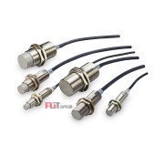 OMRON 欧姆龙 耐油接近传感器 标准型 E2ER-X7D2 2M