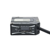 OMRON 欧姆龙 智能传感器内置放大器型激光传感器 ZX1-LD50A81 2M