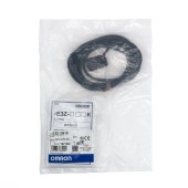 OMRON 欧姆龙 内置小型放大器型光电传感器 E3Z-D81K 2M